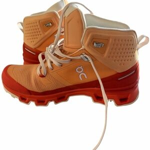 ON Women's Ankle Boots in Orange and Red